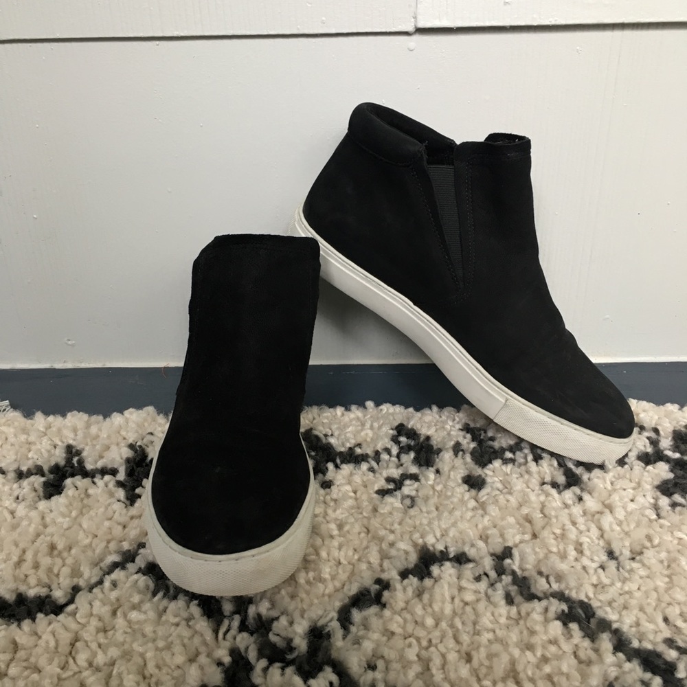 Kenneth Cole high top sneaker